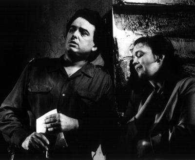 Zachos Terzakis (Don Jos�) mit Laurie Gibson (Micaela)