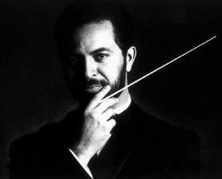 Dirigent: Jos� Maria Flor�ncio